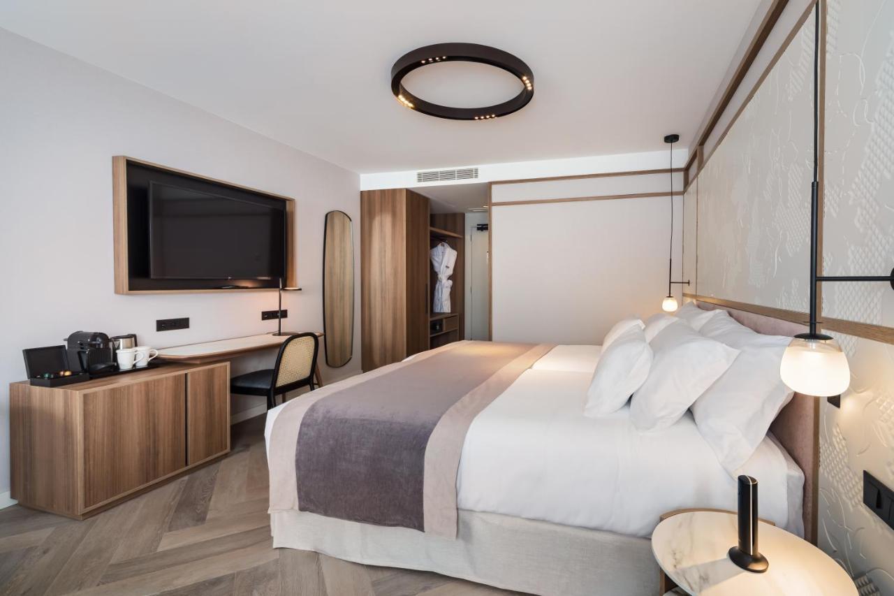 Barcelo Funchal Oldtown Hotel Екстериор снимка Deluxe room