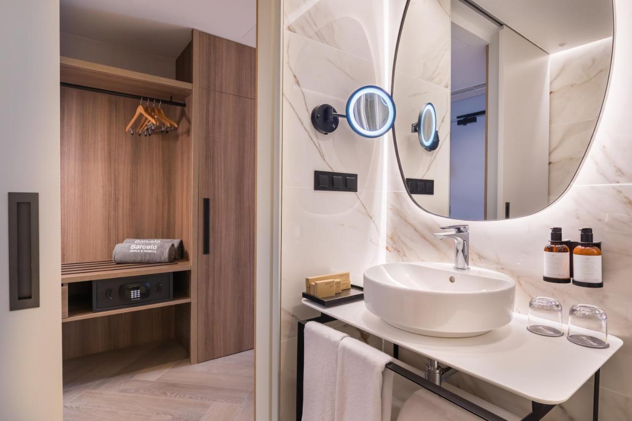 Barcelo Funchal Oldtown Hotel Екстериор снимка Bathroom