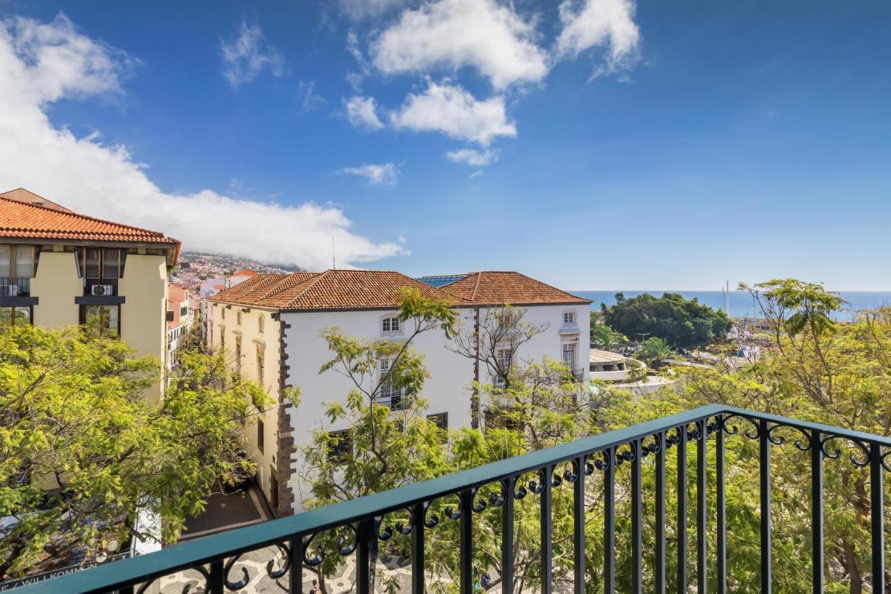 Barcelo Funchal Oldtown Hotel Екстериор снимка View from the balcony of the house of the writer, in Funchal, Madeira